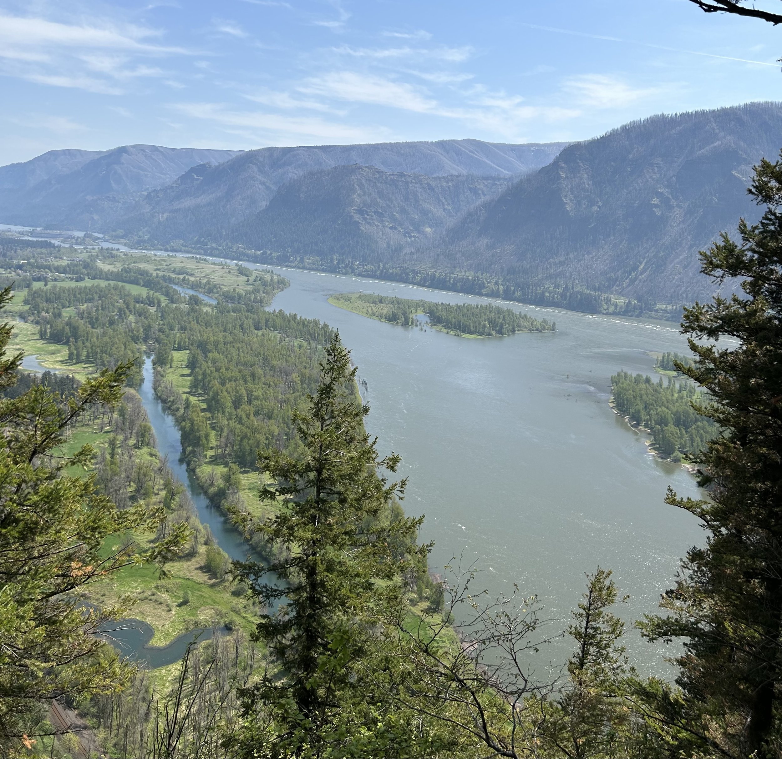 Columbia river Gorge. Washington. Oregon. Beacon rock state park. pacific northwest.